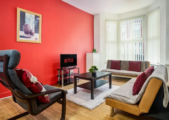 Channel Road 3Br House In Liverpool