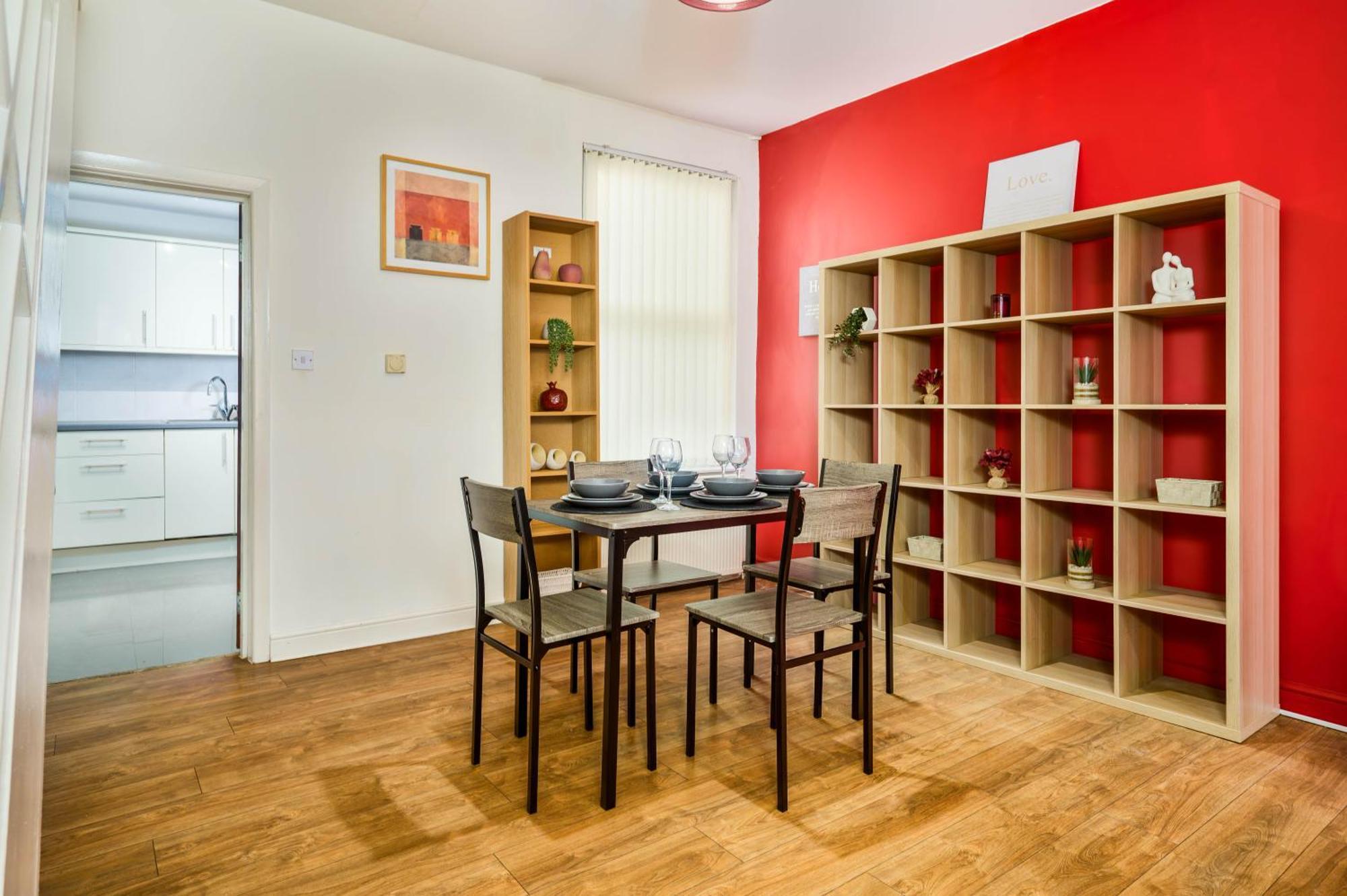 Channel Road 3br House In
